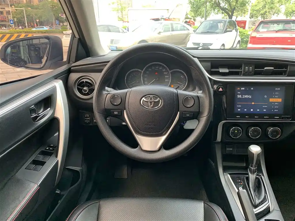 Toyota Levin 2017 Facelift 185T CVT Elite Edition China VI фото 17