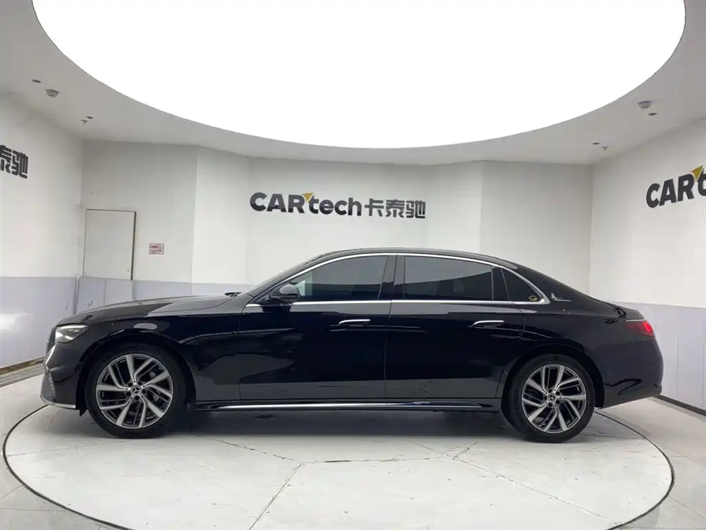 Mercedes-Benz E-Class 2024 E 300 L Fashion фото 8