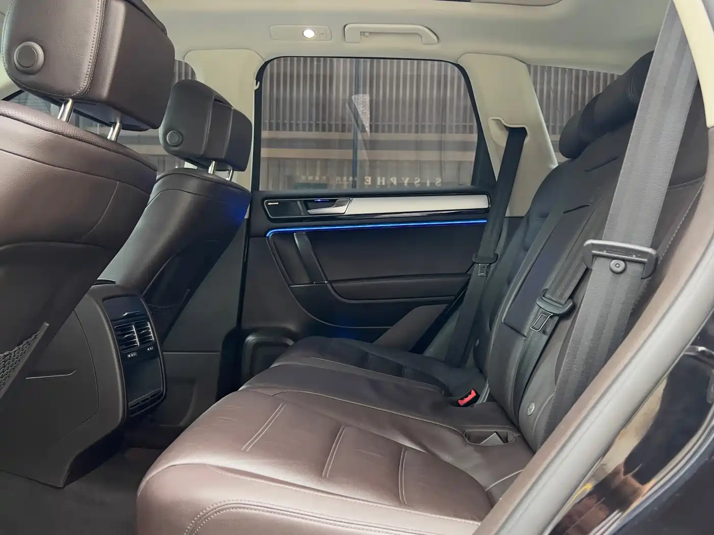 Volkswagen Touareg 2018 2017 3.0TSI Explorer Edition