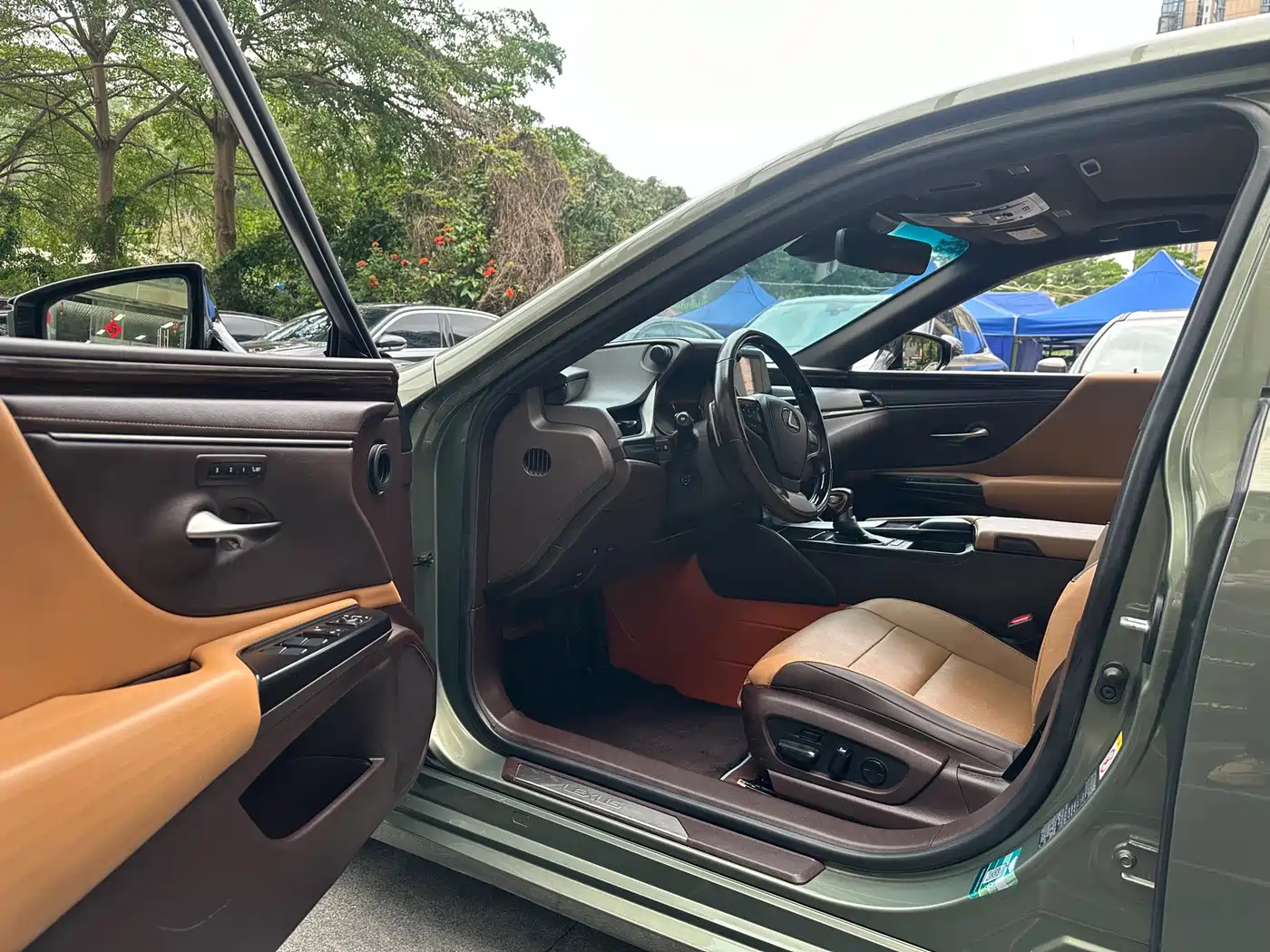 Lexus ES 2018 300h Premium Edition China V фото 4