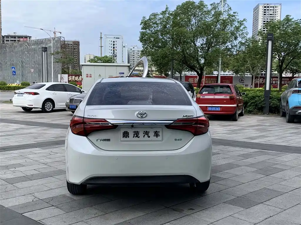 Toyota Levin 2017 Facelift 185T CVT Elite Edition China VI фото 5