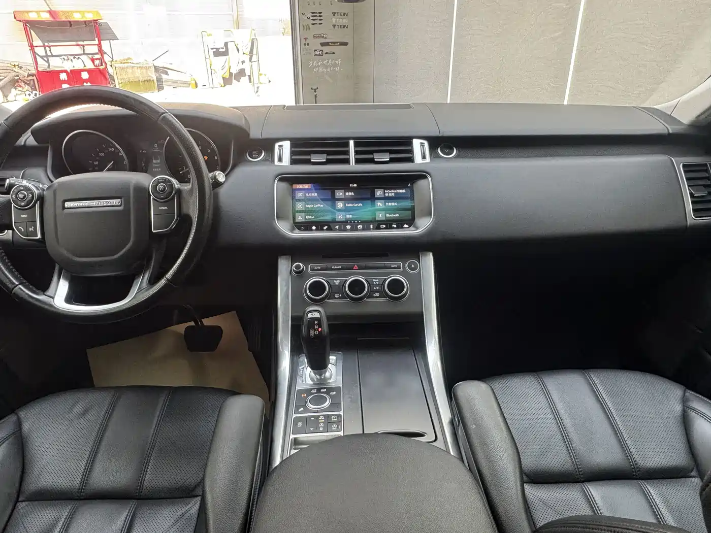 Land Rover Range Rover Sport 2017 3.0 SC V6 SE фото 10