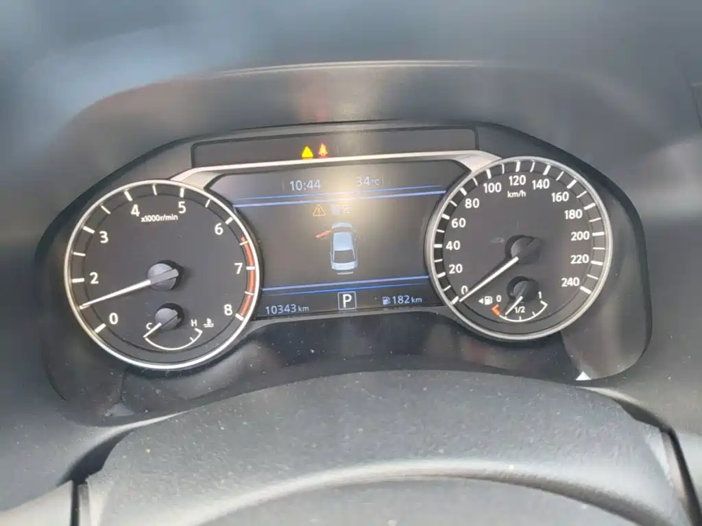Nissan Teana 2025 2024 2.0L SV Black Gold Edition
