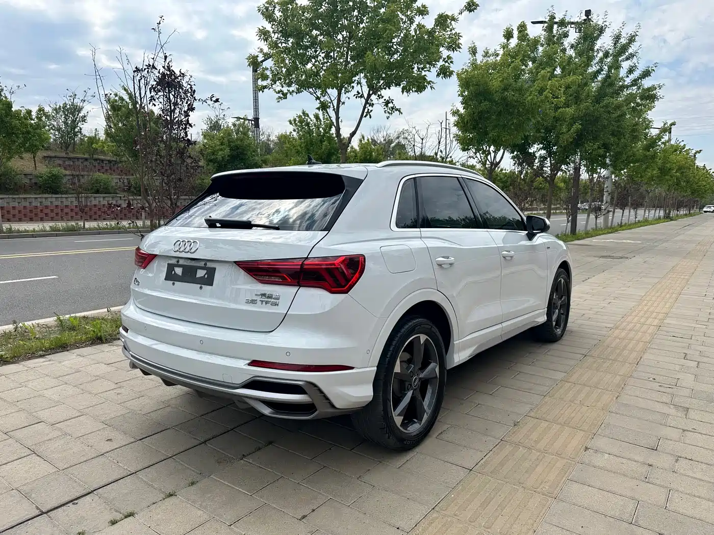 Audi Q3 2022 35 TFSI Fashion Dynamic фото 9