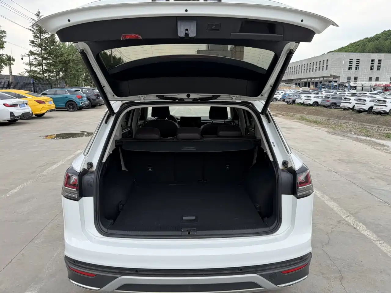 Volkswagen Tayron 2023 280TSI 2WD Luxury Plus Advanced Edition фото 15
