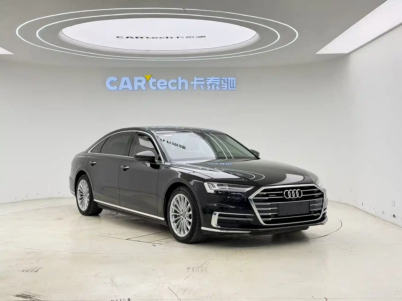 Audi A8 2018 A8L 55 TFSI quattro Launch Premium фото 2