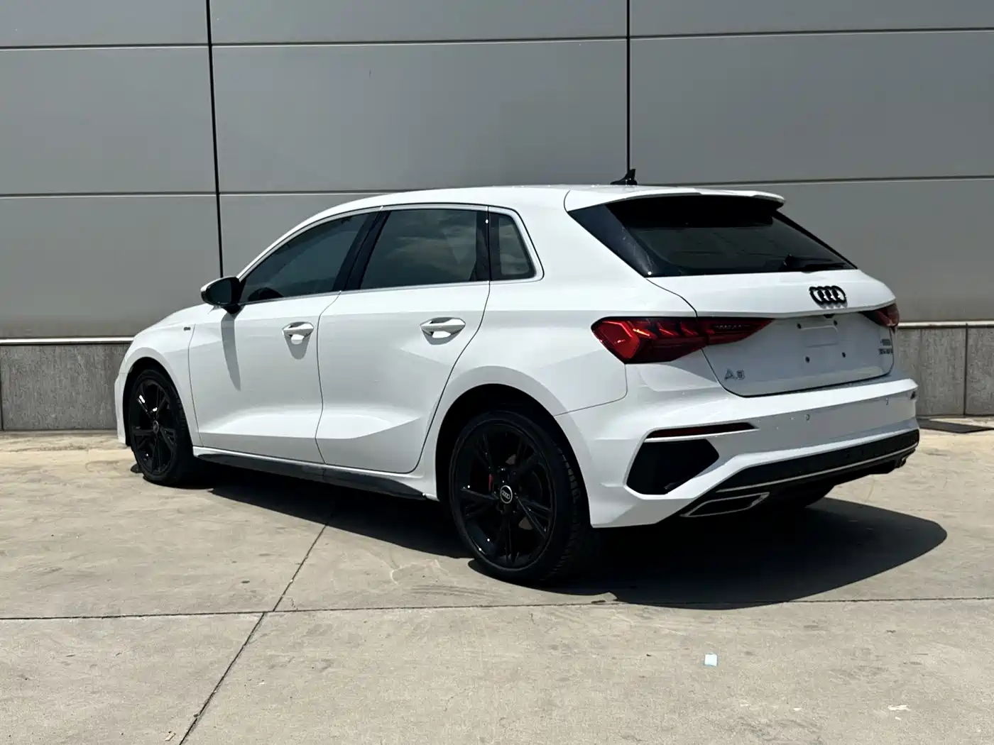 Audi A3 2022 Sportback 35 TFSI Style Sport фото 3