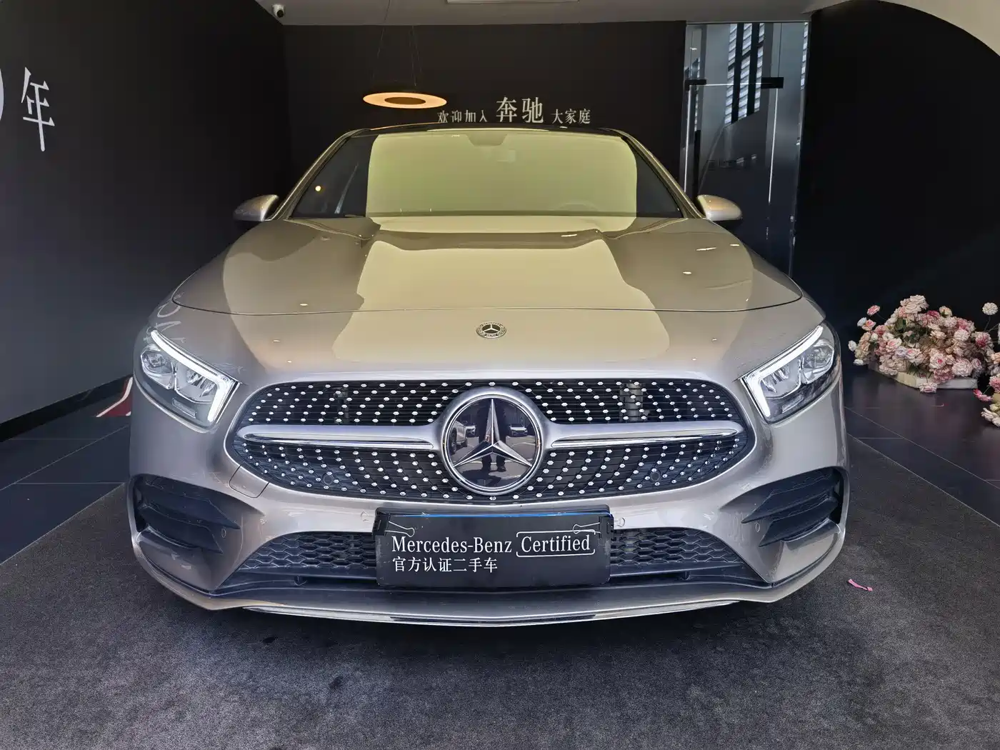 Mercedes-Benz A-Class 2020 Facelift A 200 L Sport Sedan Fashion фото 2