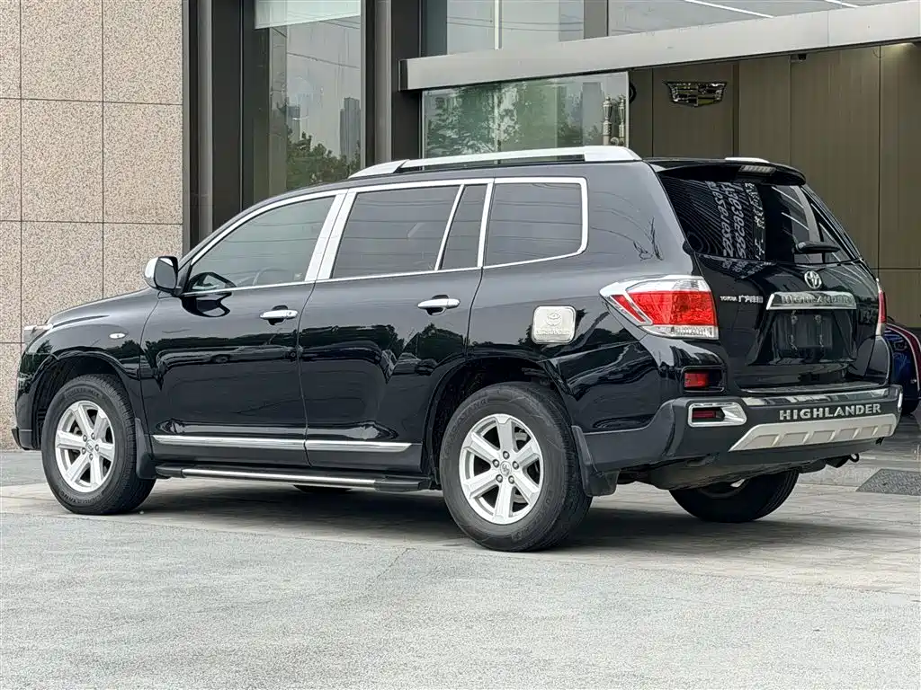 Toyota Highlander 2012 2.7L 2WD 5-seater Elite Edition фото 7