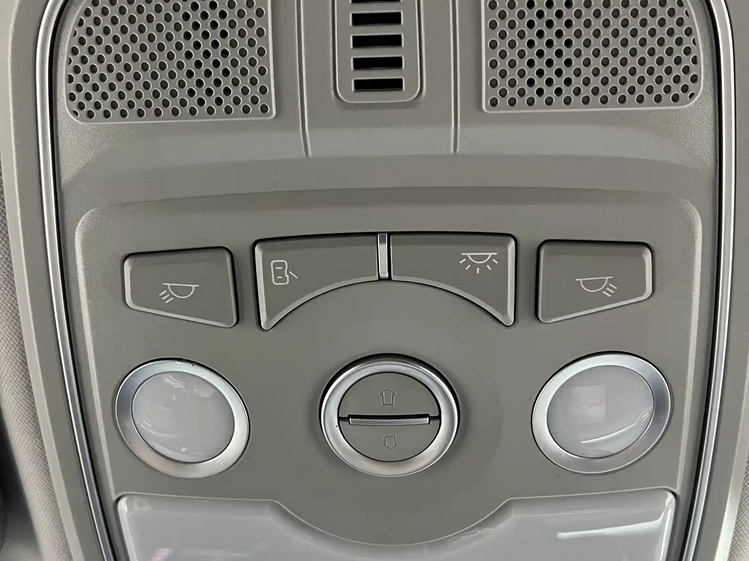 Фото 12 - Haval M6