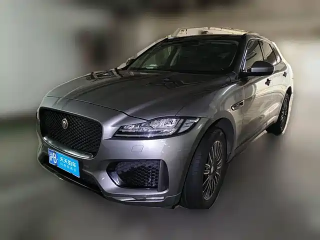 Jaguar F-PACE 2020 2.0T R-Dynamic SE — фото 1