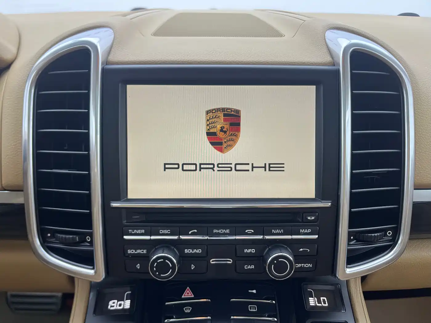Porsche Cayenne 2011 Cayenne S Hybrid 3.0T фото 9