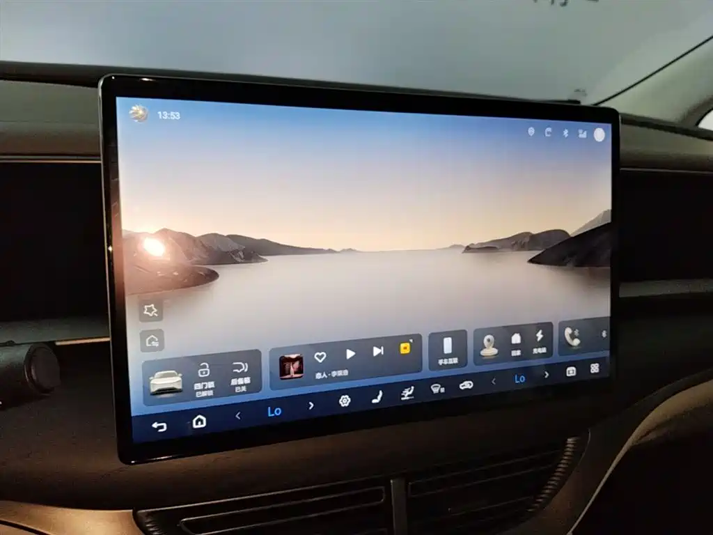 Denza D9 2022 DM-i 970 AWD Flagship фото 13