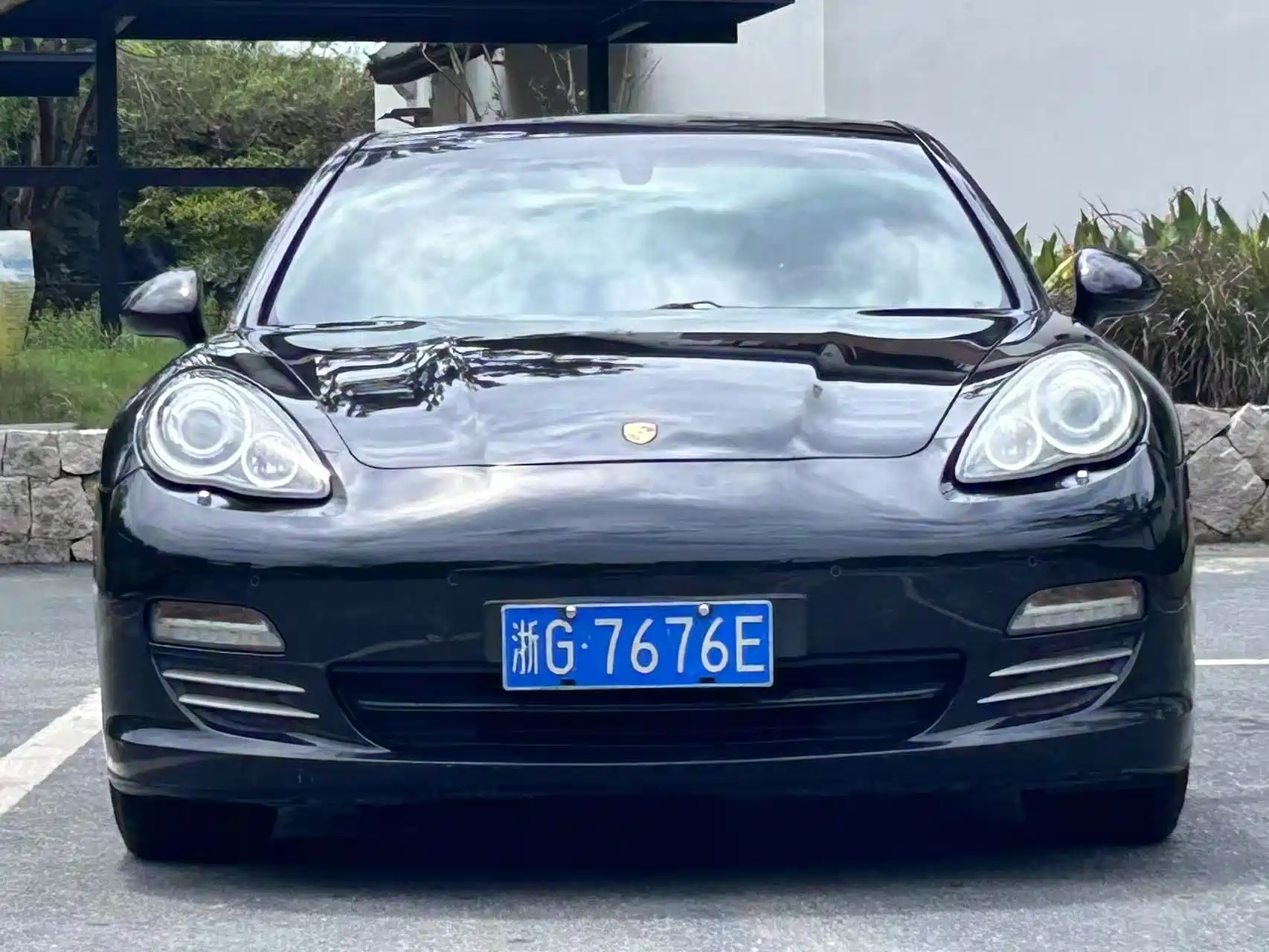 صورة 1 - Porsche Panamera