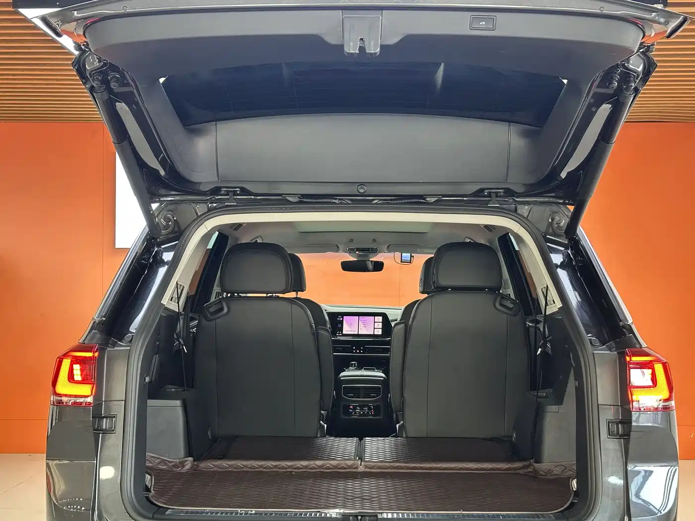 Volkswagen Talagon 2022 380TSI 4WD Luxury Premium Pro Edition 6-seater фото 18