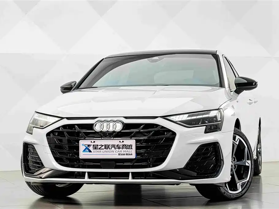 Audi A3 2026 2025 Facelift Sportback 35TFSI Flying Spur Premium
