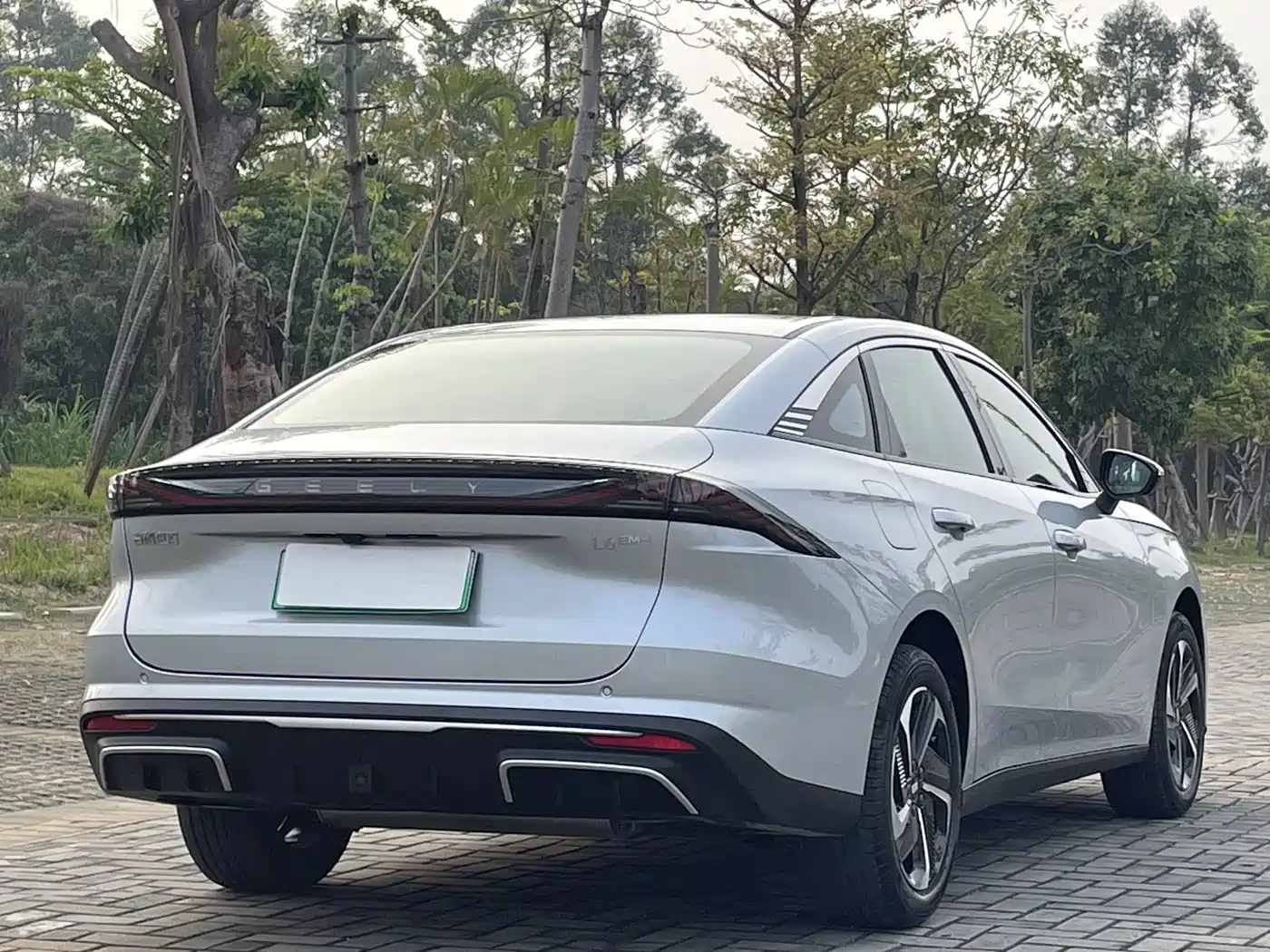 GEELY GALAXY GALAXY L6