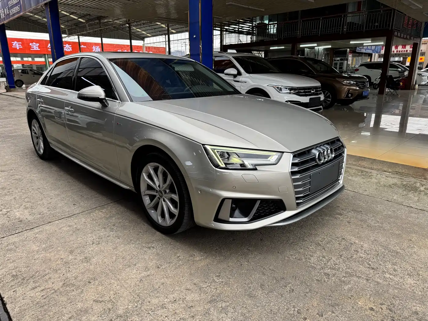 Audi A4L 2019 40 TFSI Fashion (China VI) фото 2