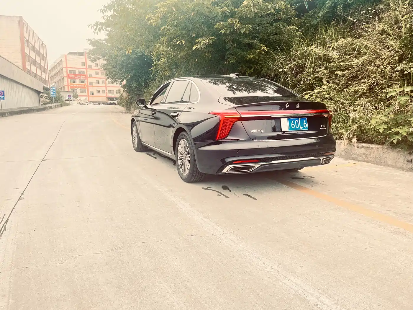 Hongqi H5 2023 2.0T Auto Smart Connect Flag Enjoy фото 7