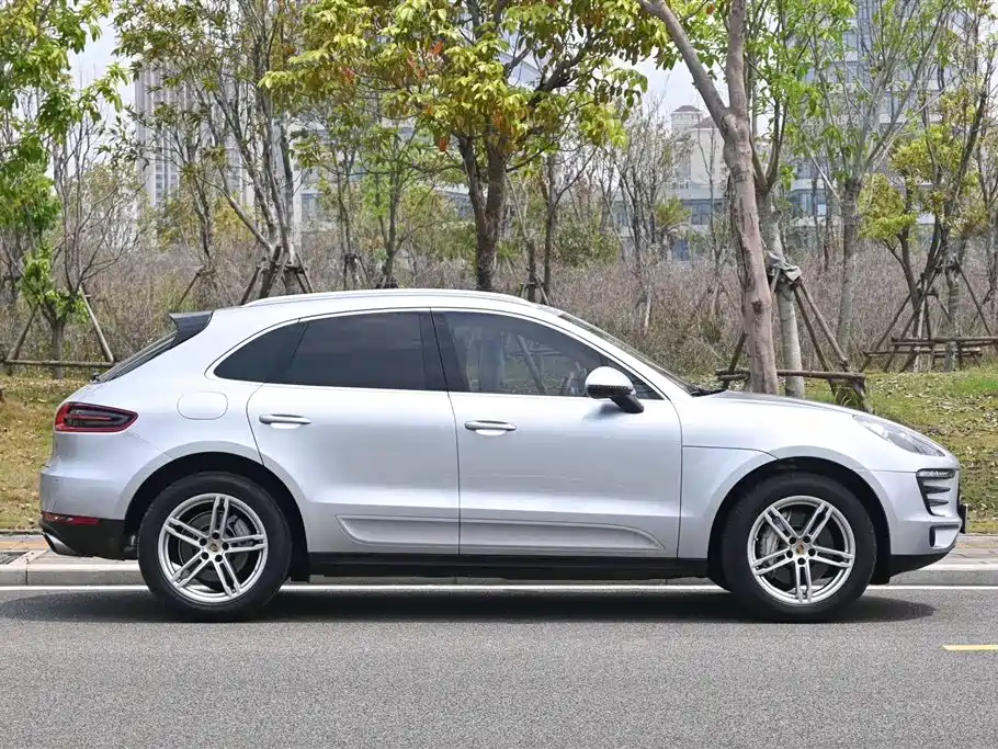 Porsche Macan 2016 Macan S 3.0T фото 4