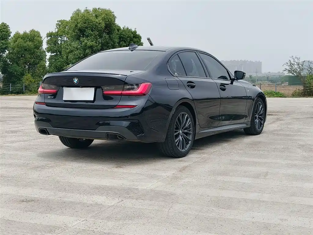 BMW 3 Series 2021 Facelift 325i M Sport Shadow Edition фото 6