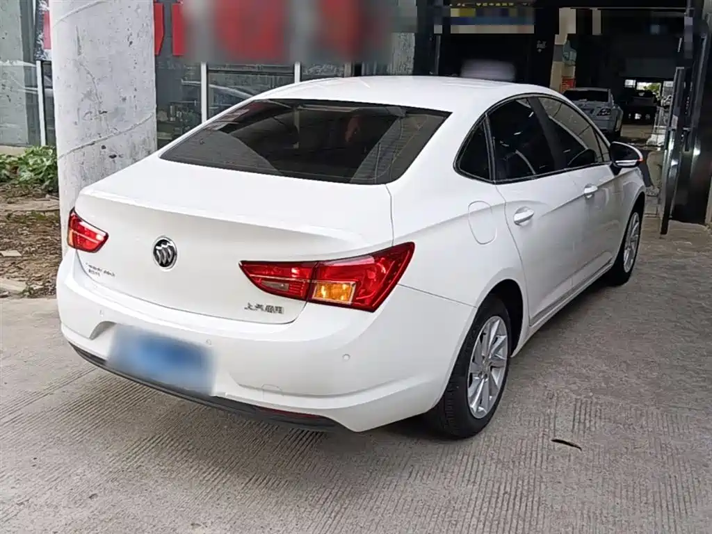 Buick Verano 2018 Sedan 15S Automatic Progressive фото 7