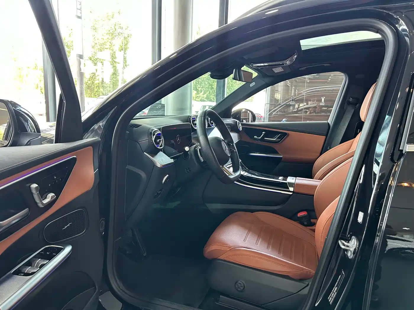 Mercedes-Benz GLC 2024 GLC 300 L 4MATIC Dynamic 7-seater фото 3