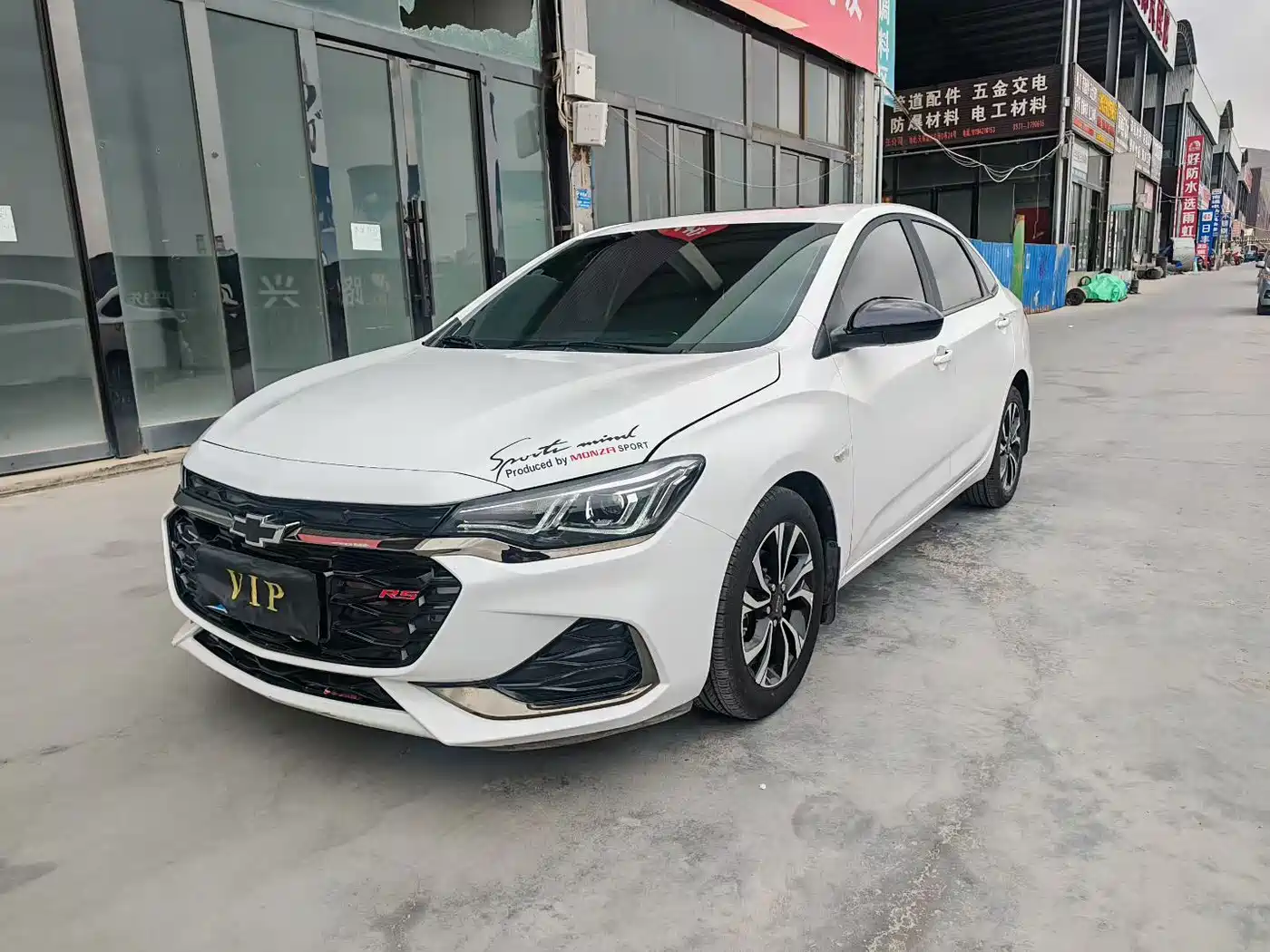 Chevrolet Monza 2019 RS 330T Auto Smooth Edition China VI