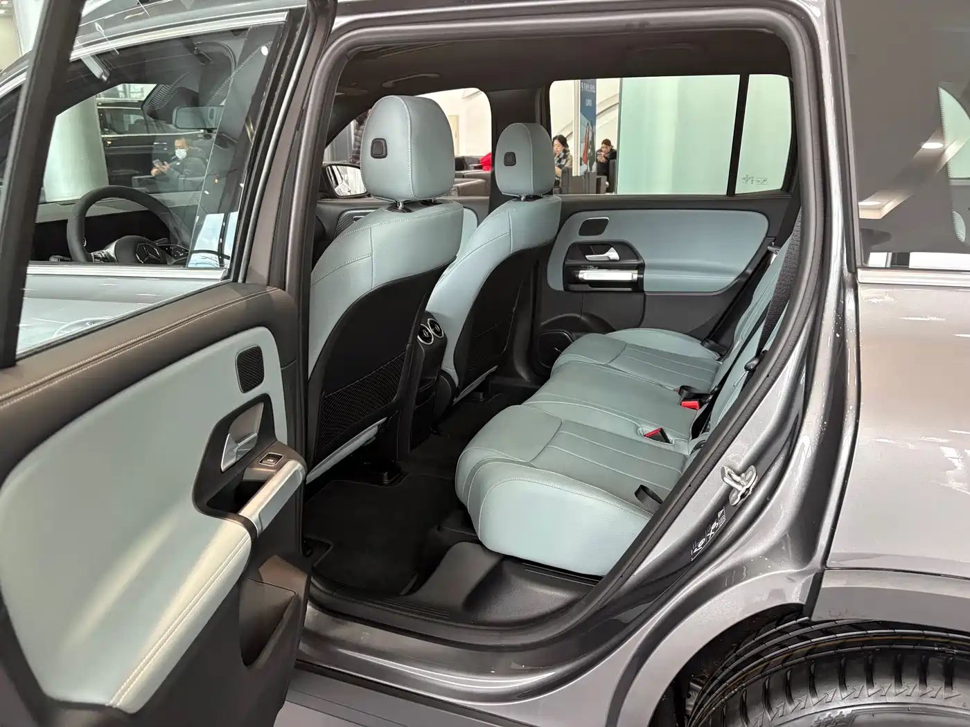 Mercedes-Benz EQB 2025 EQB 260 фото 6
