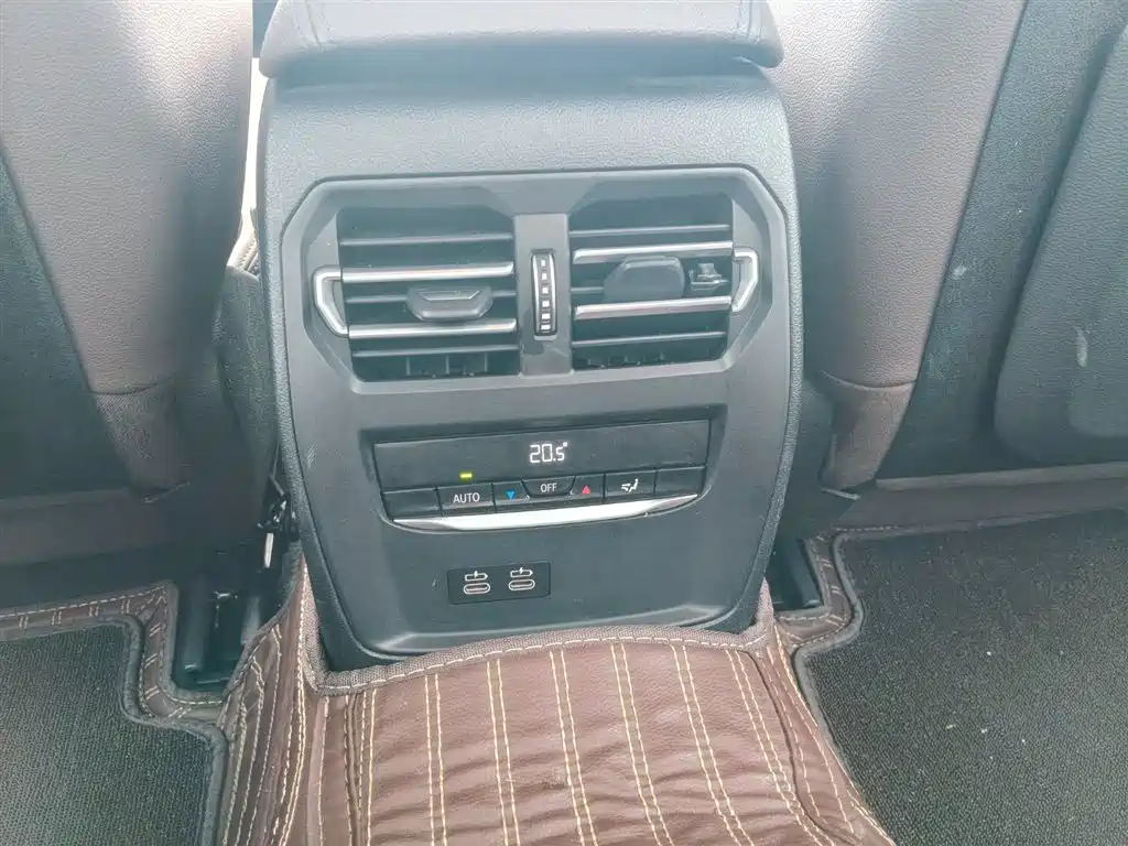 BMW 3 Series 2021 Facelift 325i M Sport Shadow Edition фото 18