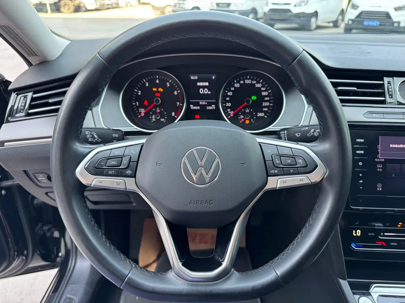 Volkswagen Magotan 2021 330TSI DSG 30th Anniversary Edition фото 10