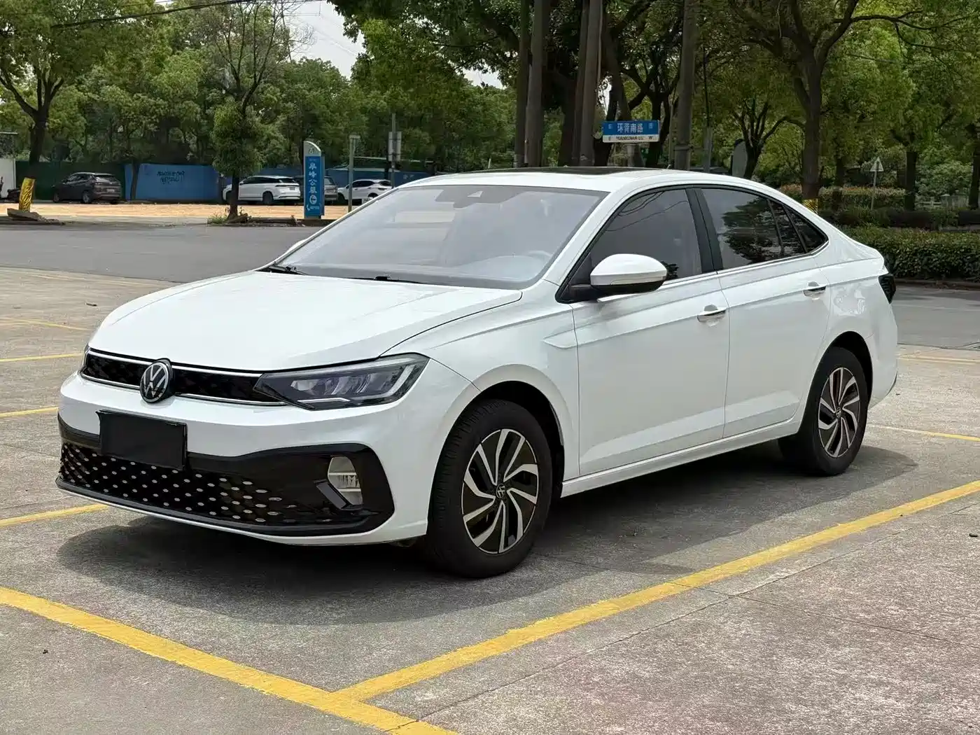 Volkswagen Lavida 2024 Model 1.5L Automatic Delight Edition