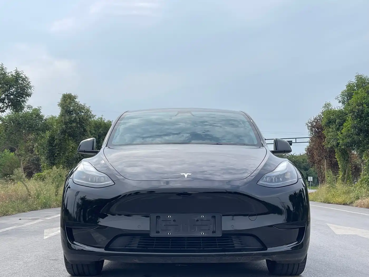 Фото 2 - Tesla Model Y