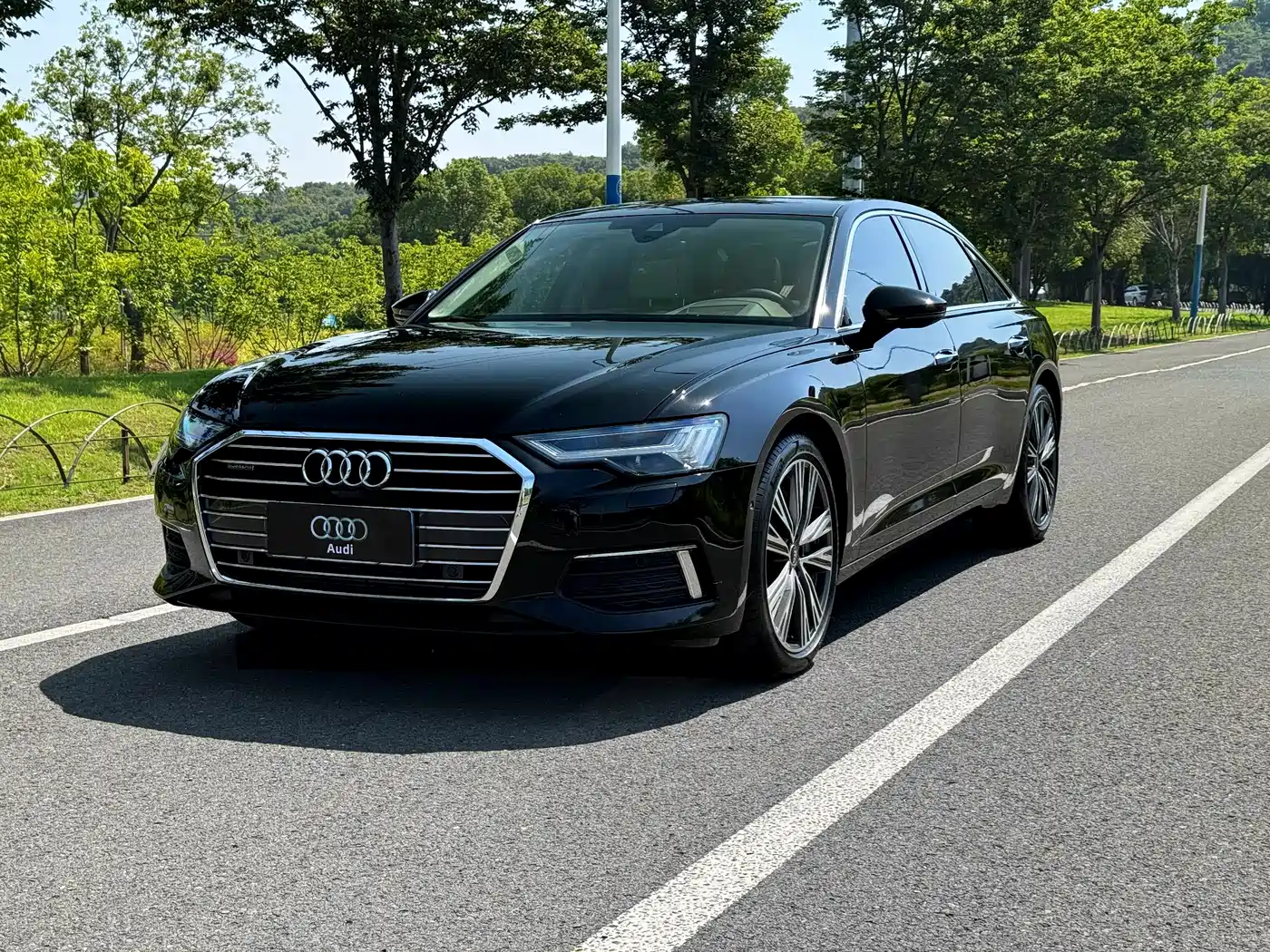 Audi A6L 2022 55 TFSI quattro Flagship Elegance