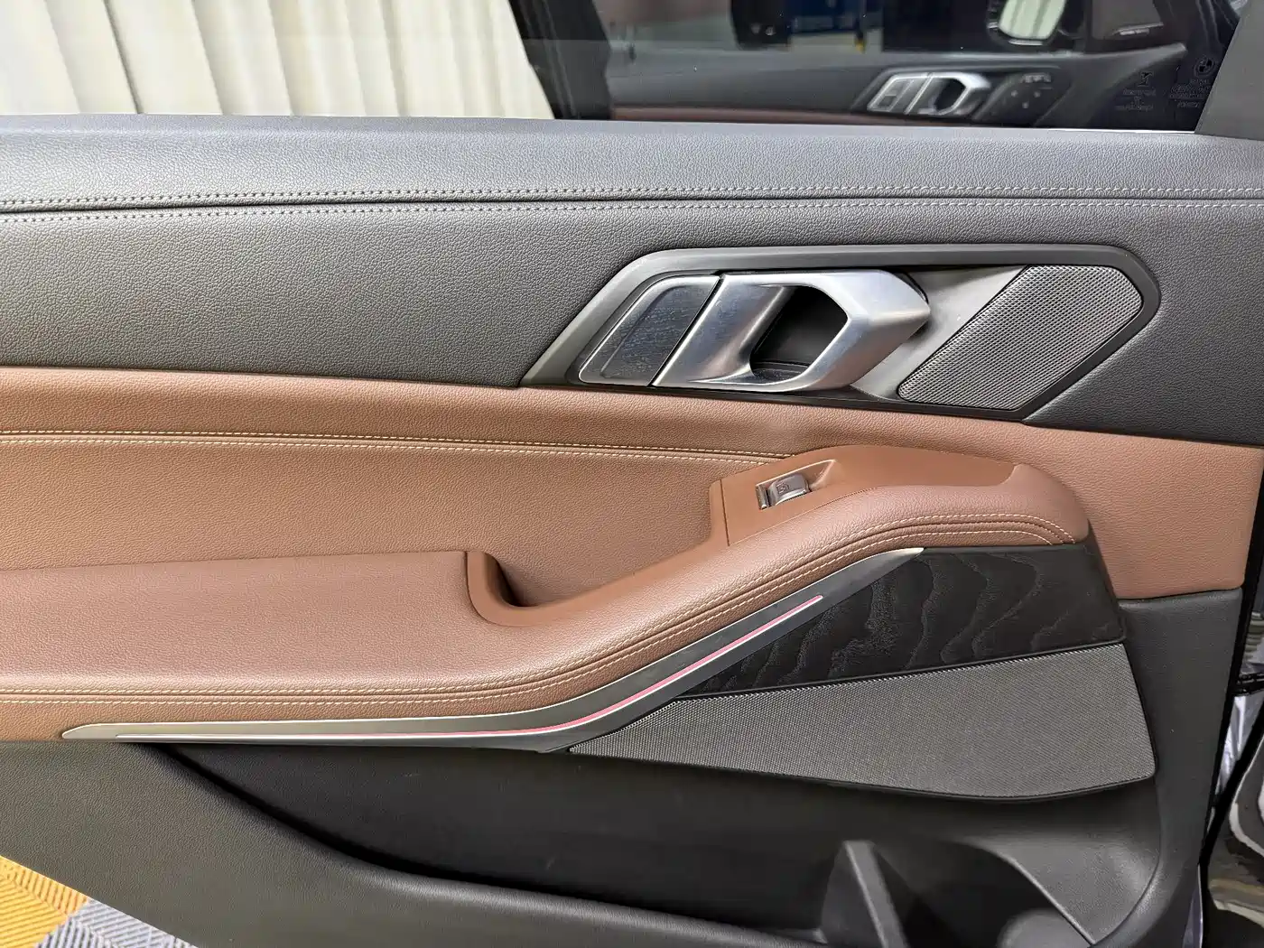 BMW X7 2019 xDrive40i Leading Luxury Package фото 31