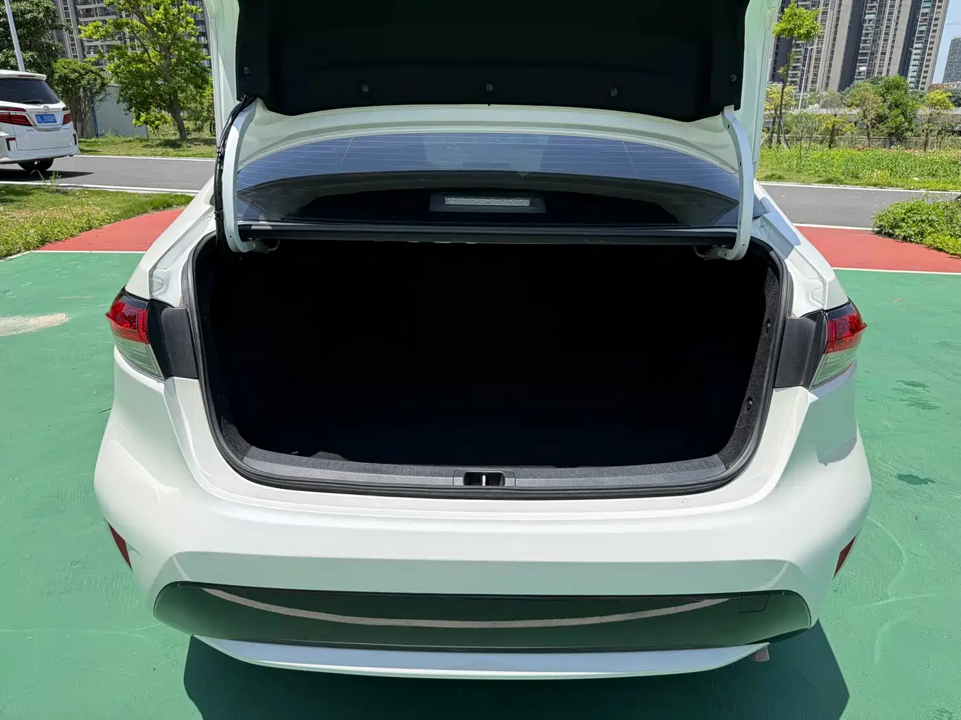 Toyota Levin 2019 185T CVT Luxury Edition China V фото 16