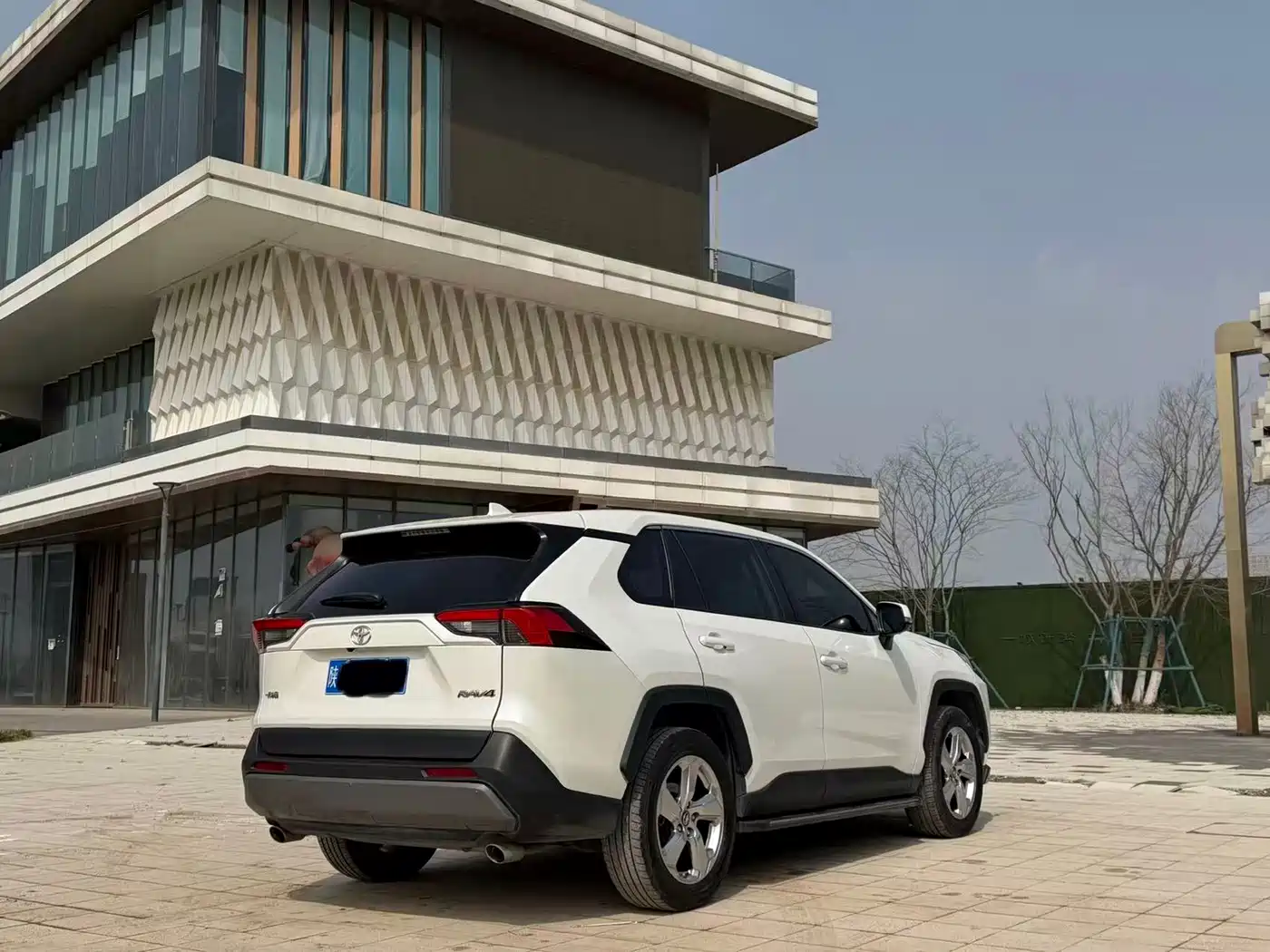 Toyota RAV4 Rongfang 2020 2.0L CVT 2WD Trend Edition фото 9