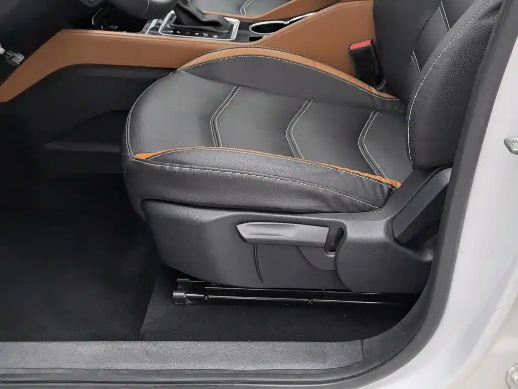 Zotye T300 2018 2017 1.5T CVT Premium