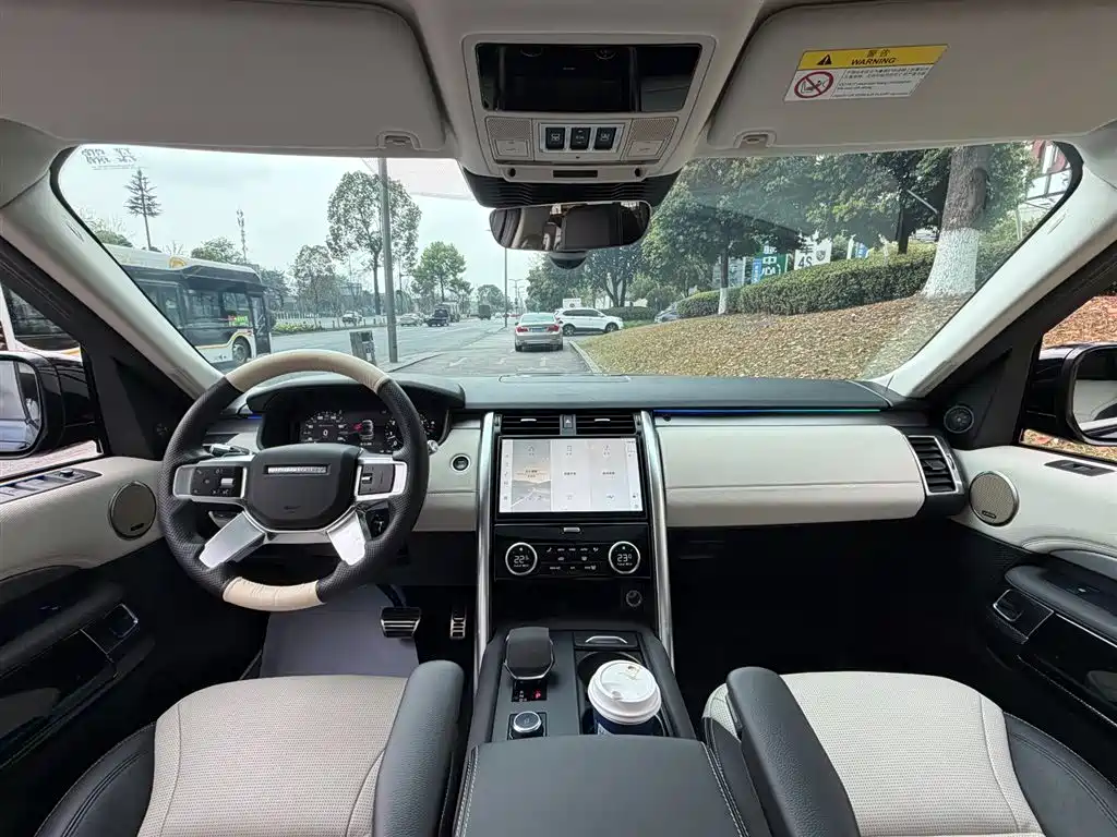 Land Rover Discovery 2021 360PS R-Dynamic S фото 7