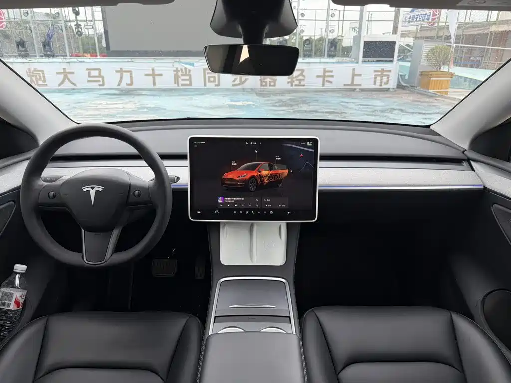 Фото 7 - Tesla Model Y