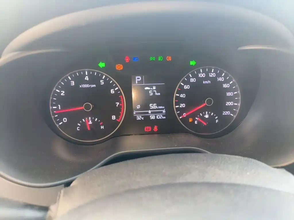 Kia K2 2018 2017 Sedan 1.4L AT GLS