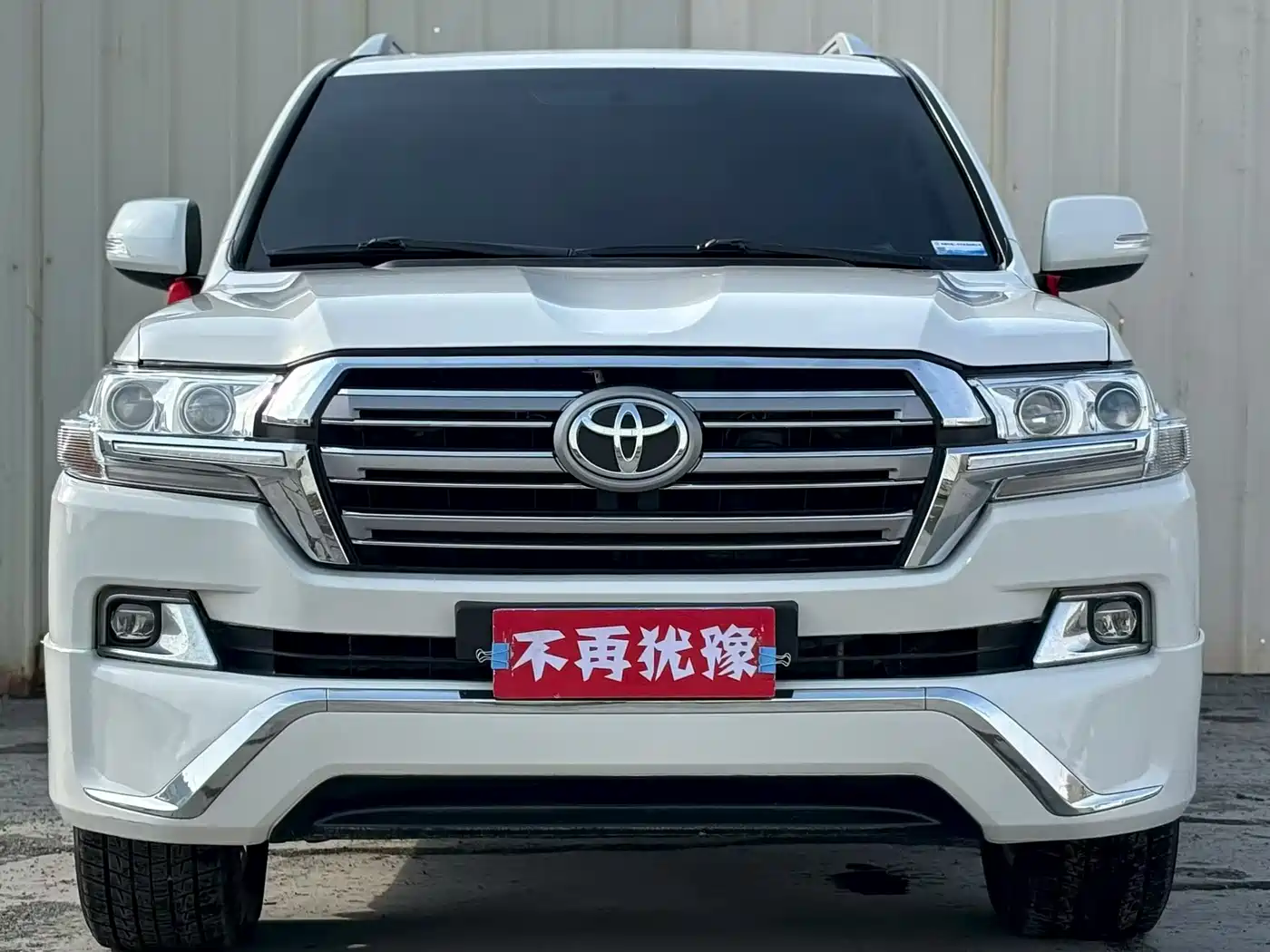 Toyota Land Cruiser 2012 4.0L Automatic VX фото 2