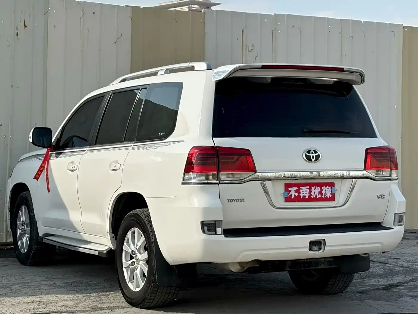 Toyota Land Cruiser 2012 4.0L Automatic VX фото 9