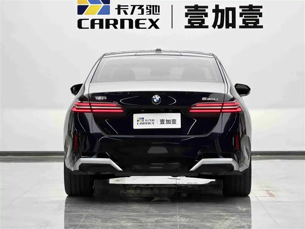 BMW 5 Series 2024 530Li Premium M Sport Package фото 18