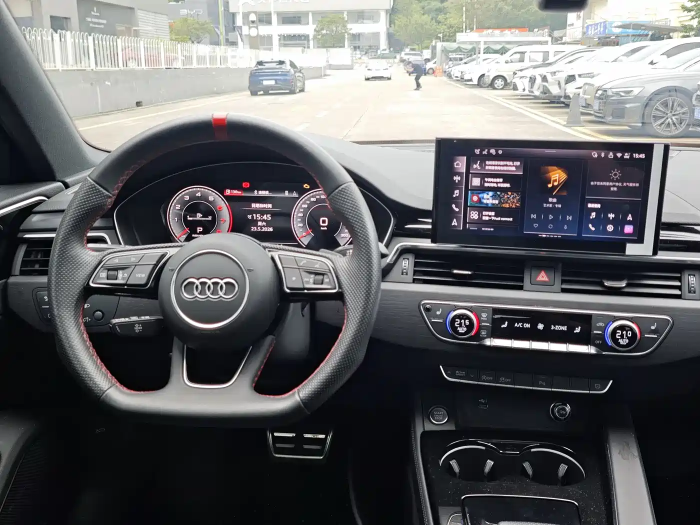Audi A4L 2025 2 Million Celebration Edition 40 TFSI Luxury Dynamic фото 13