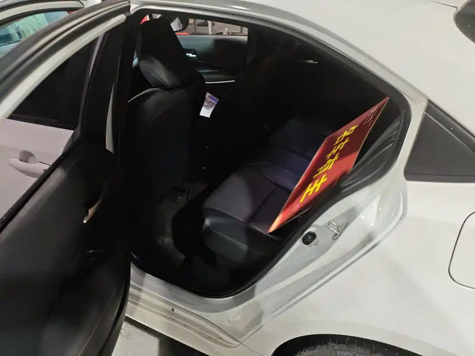 Toyota Levin 2023 Smart Hybrid 1.8L Sport Edition фото 3