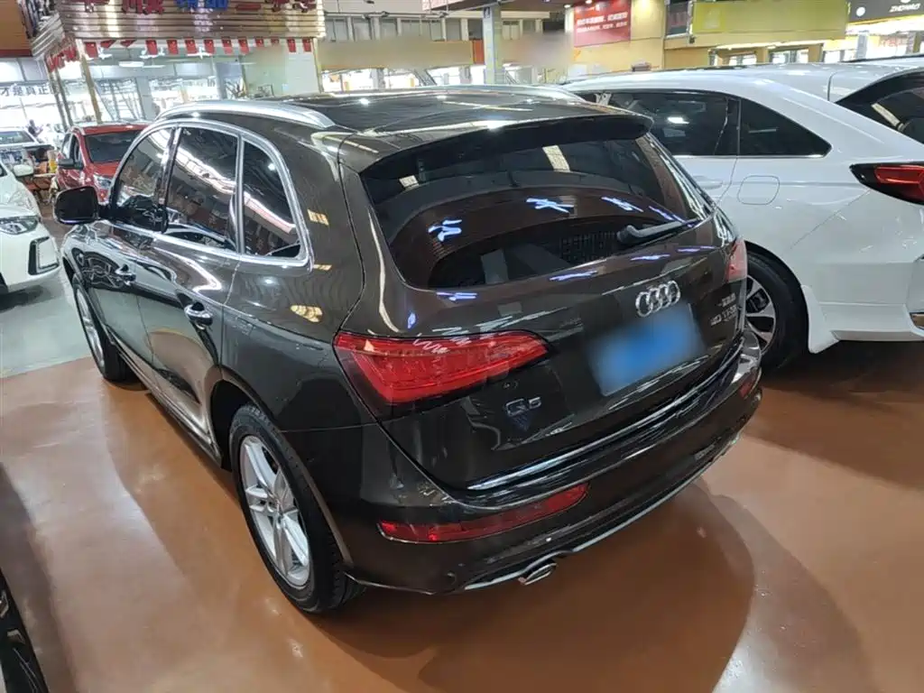 Audi Q5 2018 Collector's Edition 40 TFSI Technology фото 5