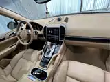 Фото 21 - Porsche Cayenne