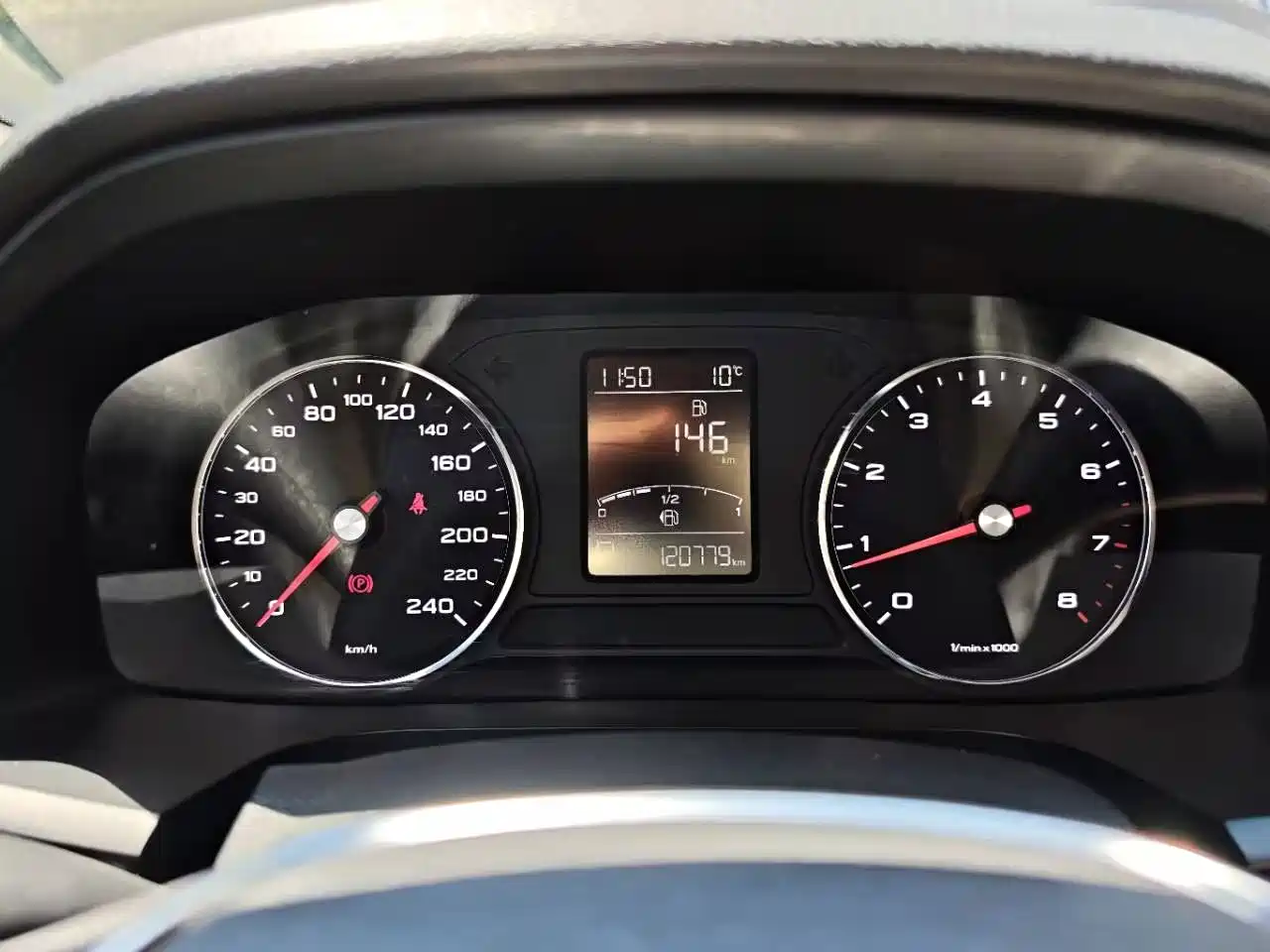 Roewe i6 2018 2018 20T Automatic Flagship Edition