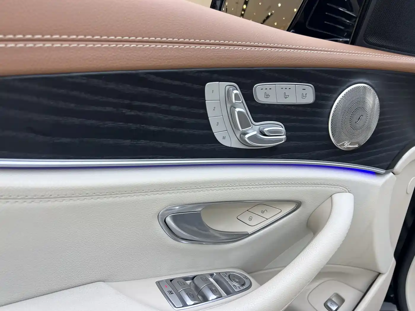 Mercedes-Benz E-Class 2022 Facelift E 300 L Luxury Style фото 15